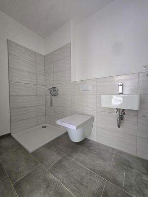 Duschbad im Erdgeschoss