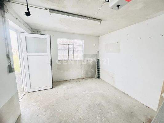 Garage  - Platz für Ihr Auto