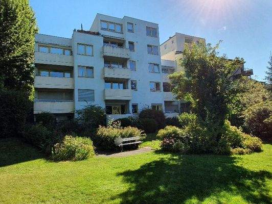 hauseigener Garten mit...