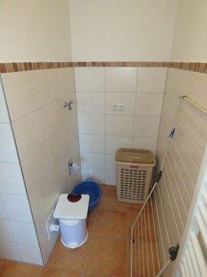 34 Waschmaschinen- und Trockneranschluss im Bad (Benutzerdefiniert).jpg