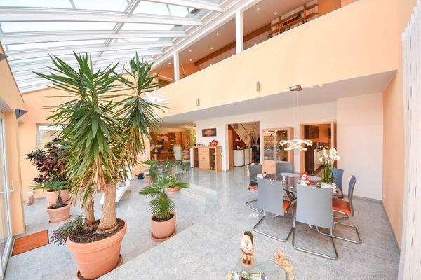 Wohn- und Essbereich EG