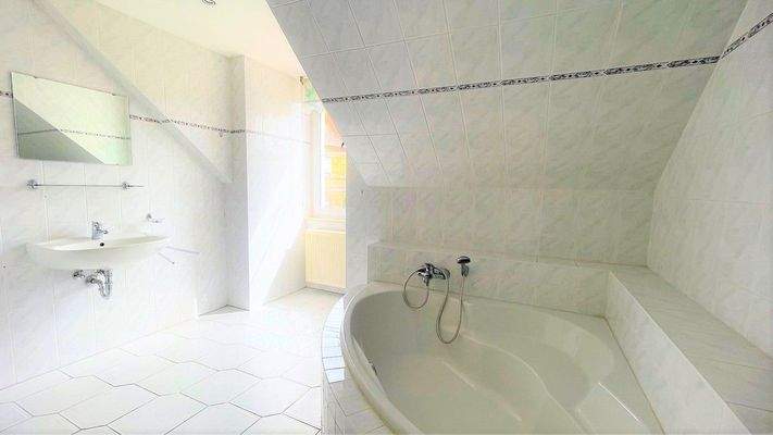 Musterfoto Badezimmer OG