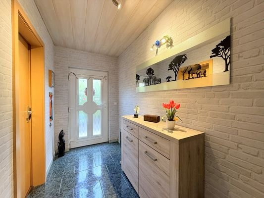 Flur mit Garderobe