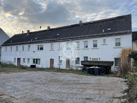 Bild Hofansicht komplett