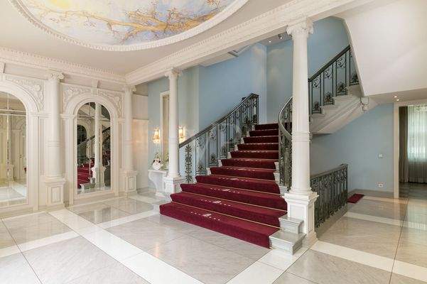 Foyer / Eingangsbereich