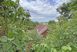 Ausblick vom Garten mit Haus