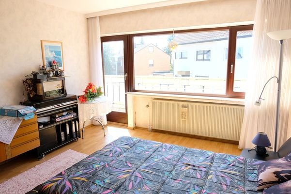 Zimmer 2 OG