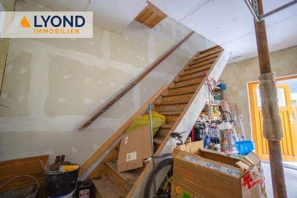 Garage mit Abstellraum