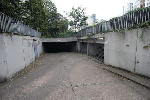 Köln Garage, Köln Stellplatz