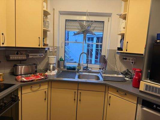 Küche im Souterrain