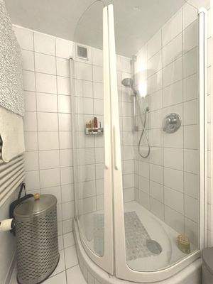 Duschbad EG