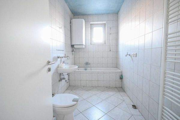 Tageslichtbadezimmer 2. OG