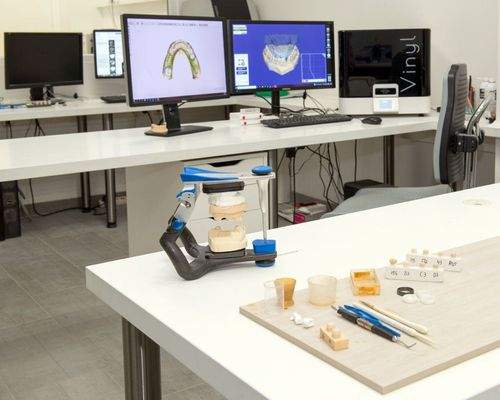 Büroeinheit EG - Labor 