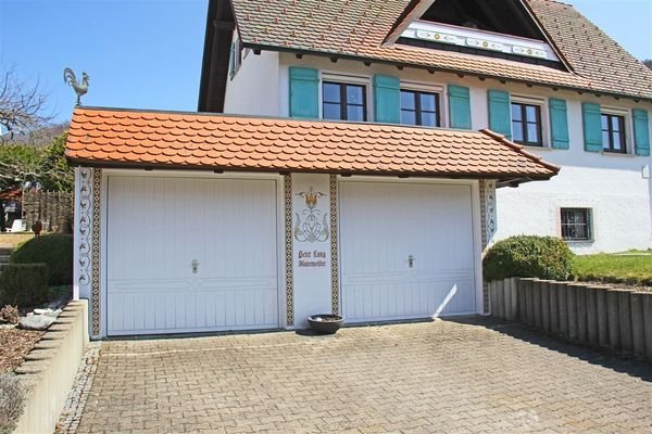 Doppelgarage mit direktem Zugang ins Haus