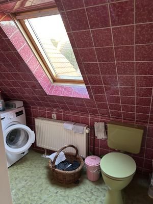 DG: Bad mit Wanne