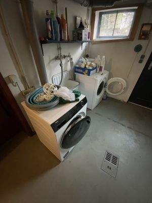 Waschküche/Waschplatz