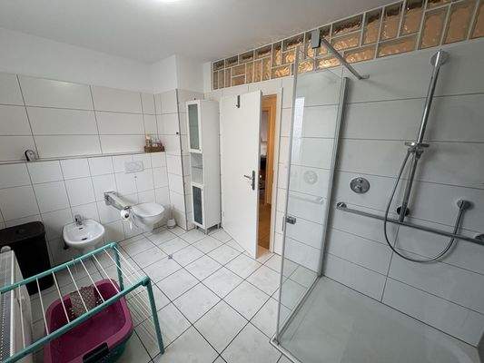 Badezimmer EG