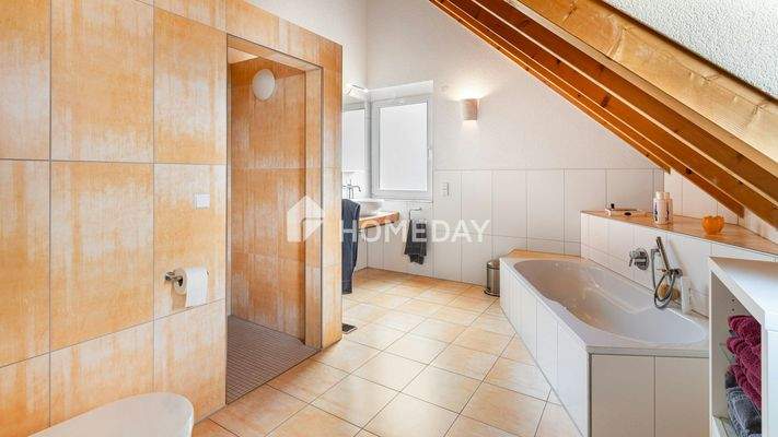 1. OG Badezimmer 3 1