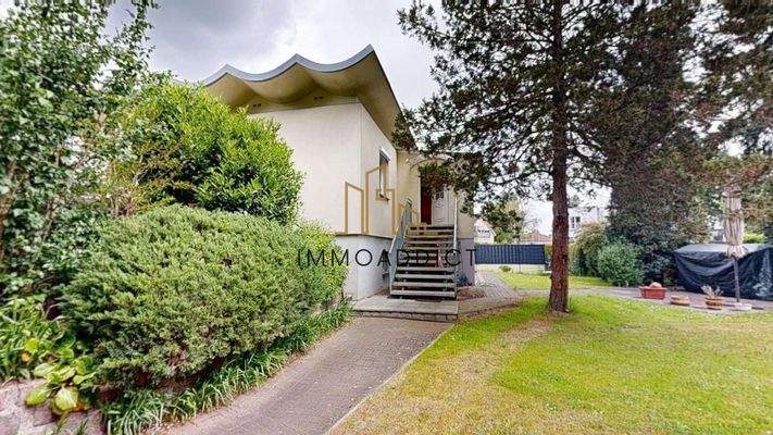 Aussenansicht Eingang