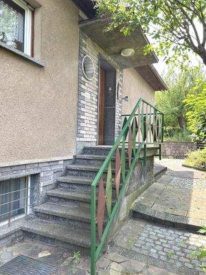 Eingangstreppe Wohnhaus