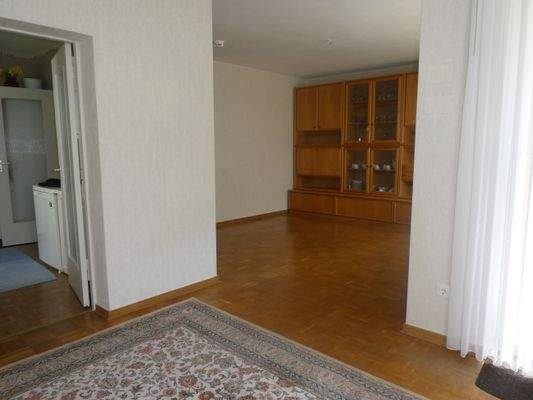 Blick ins Wohnzimmer.JPG