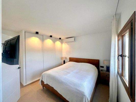 08b99509-1bb0-4ace-befa-491a2eafa7b5