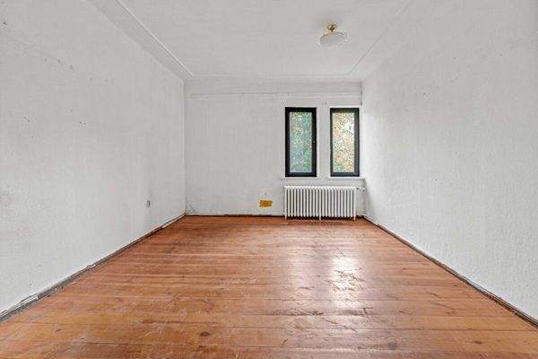 Pool & Freizeithaus am Waldrand