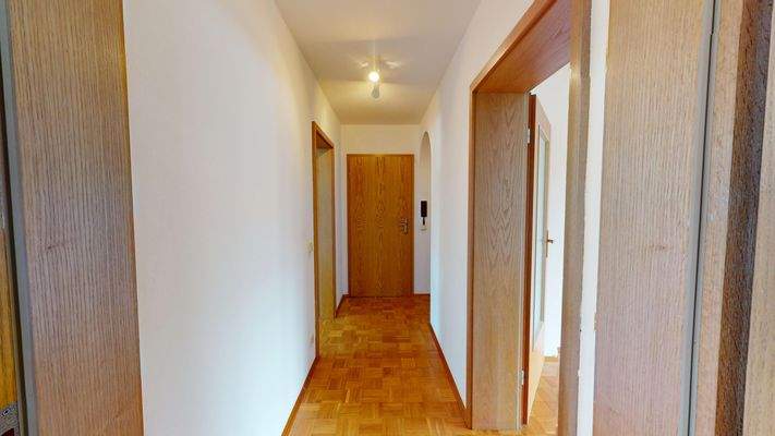 3-Zimmer-ETW, Flur