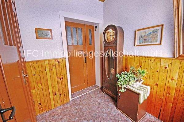 Hausflur / Treppenbereich im OG