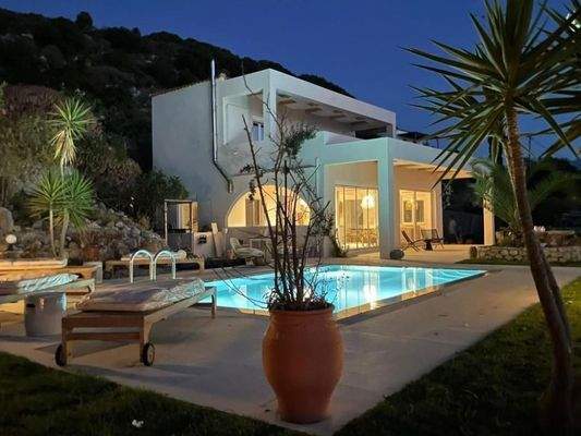 Kreta, Almyrida: Villa mit Meerblick und Swimmingpool zu verkaufen