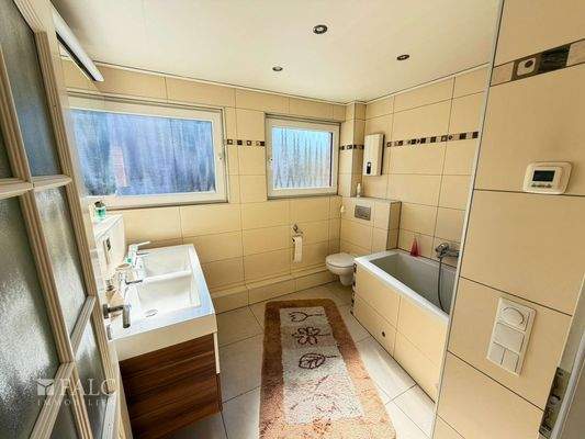 Badezimmer auf der Zwischenebene