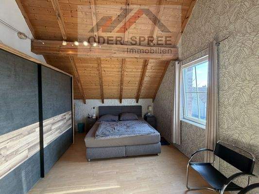 Schlafzimmer im Dachgeschoss