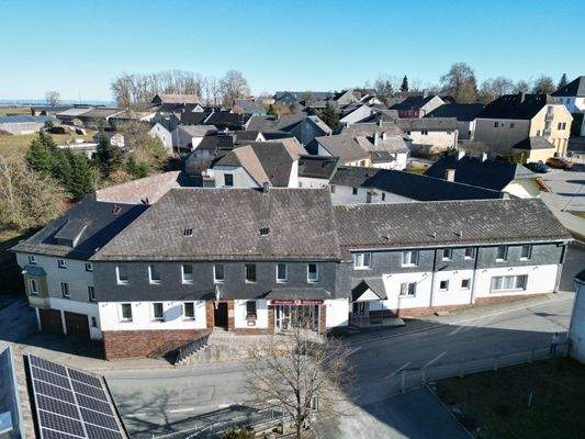 Gaststätte und Laden