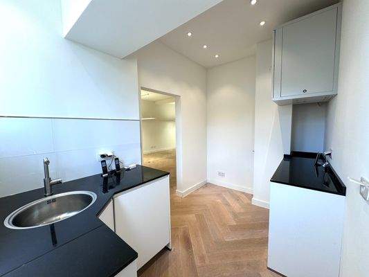 Hochwertige Einbauküche