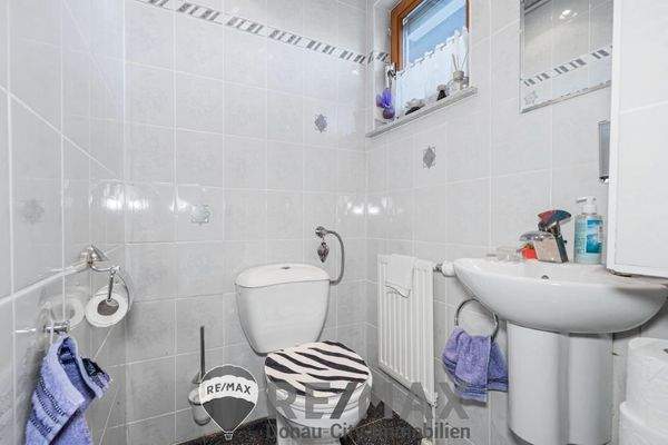 DHH 2201 10 Toilette