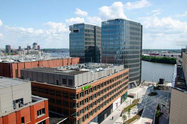 Direkt am Westfield-Einkaufszentrum