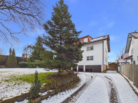 Rückansicht Einfahrt