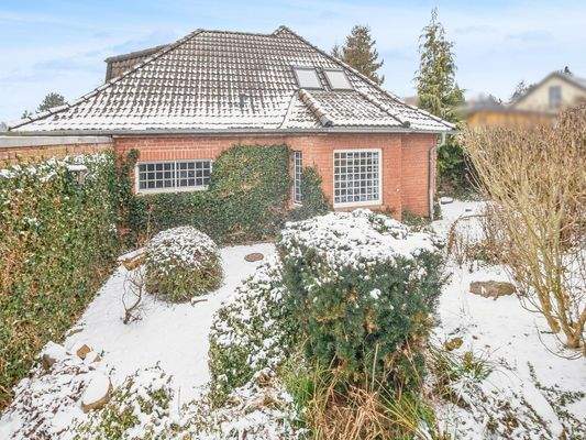 Hausansicht - Vorgarten