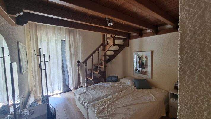 ffb181d7-8fea-4ce7-a41c-6db2f8747d15