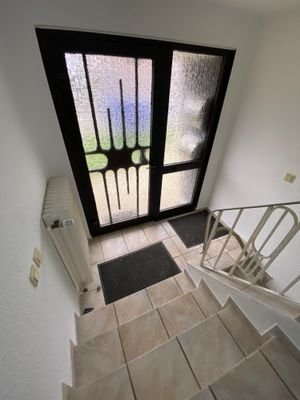 Treppenhaus zum Hauseingang