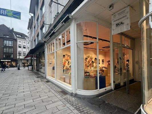 Außenansicht (am TAg)