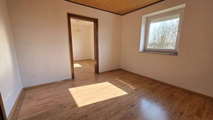 Esszimmer und Küche