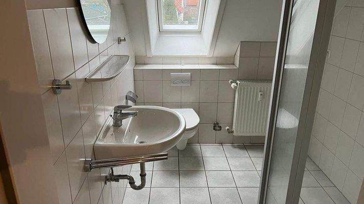 Duschbad mit Fenster