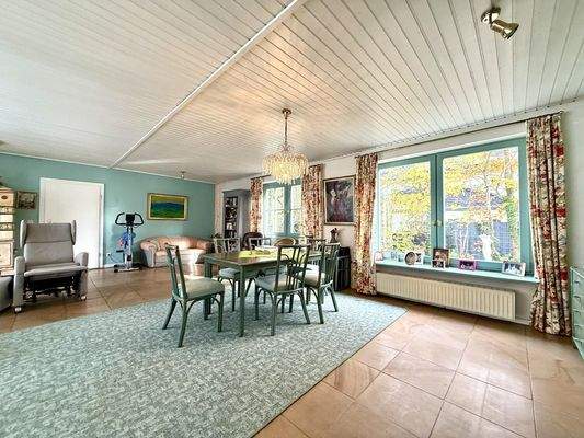 Wohn- und Essbereich