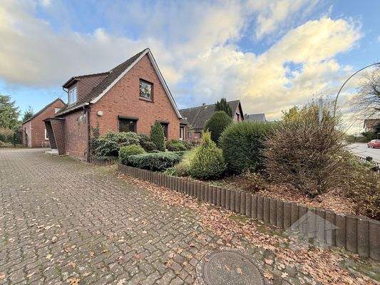 Grundstück mit Altbestand