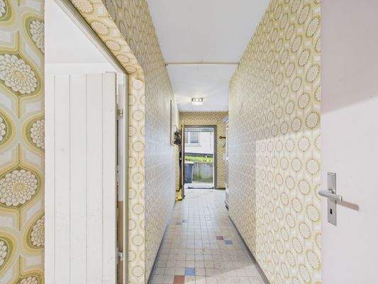 CAM03694G0-PR0041-STILL009