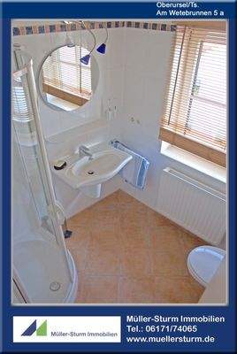 Oberursel  Am Wetebrunnen 5a 14 Bad DG.jpg