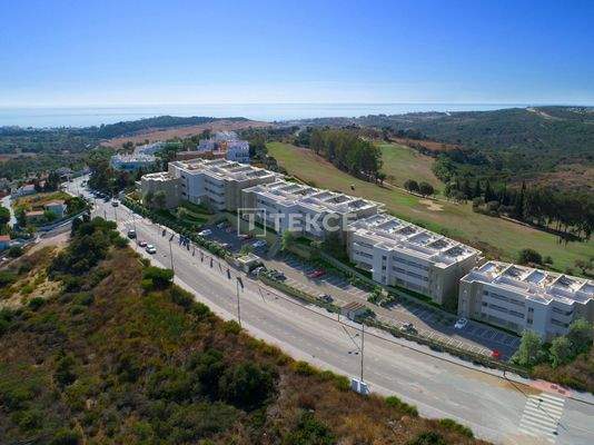 Brand New Real Estate Intertwined the Nature in Estepona