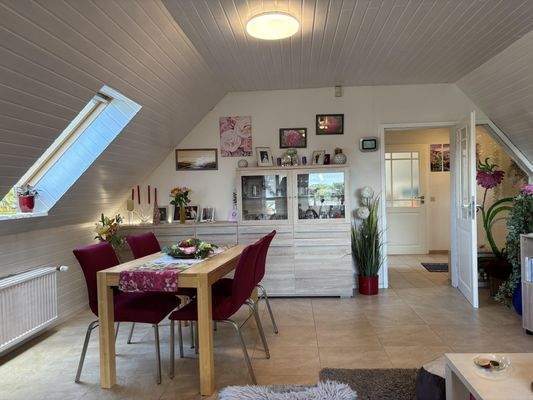 Essbereich im Wohnraum oben