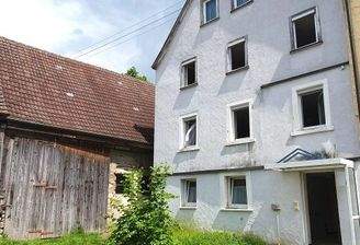 Außenansicht mit Scheune